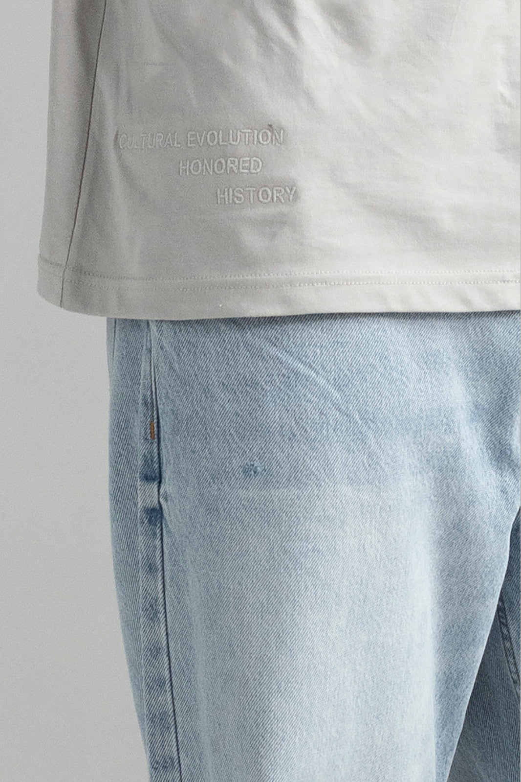 EMBROIDERED TEXT T-SHIRT