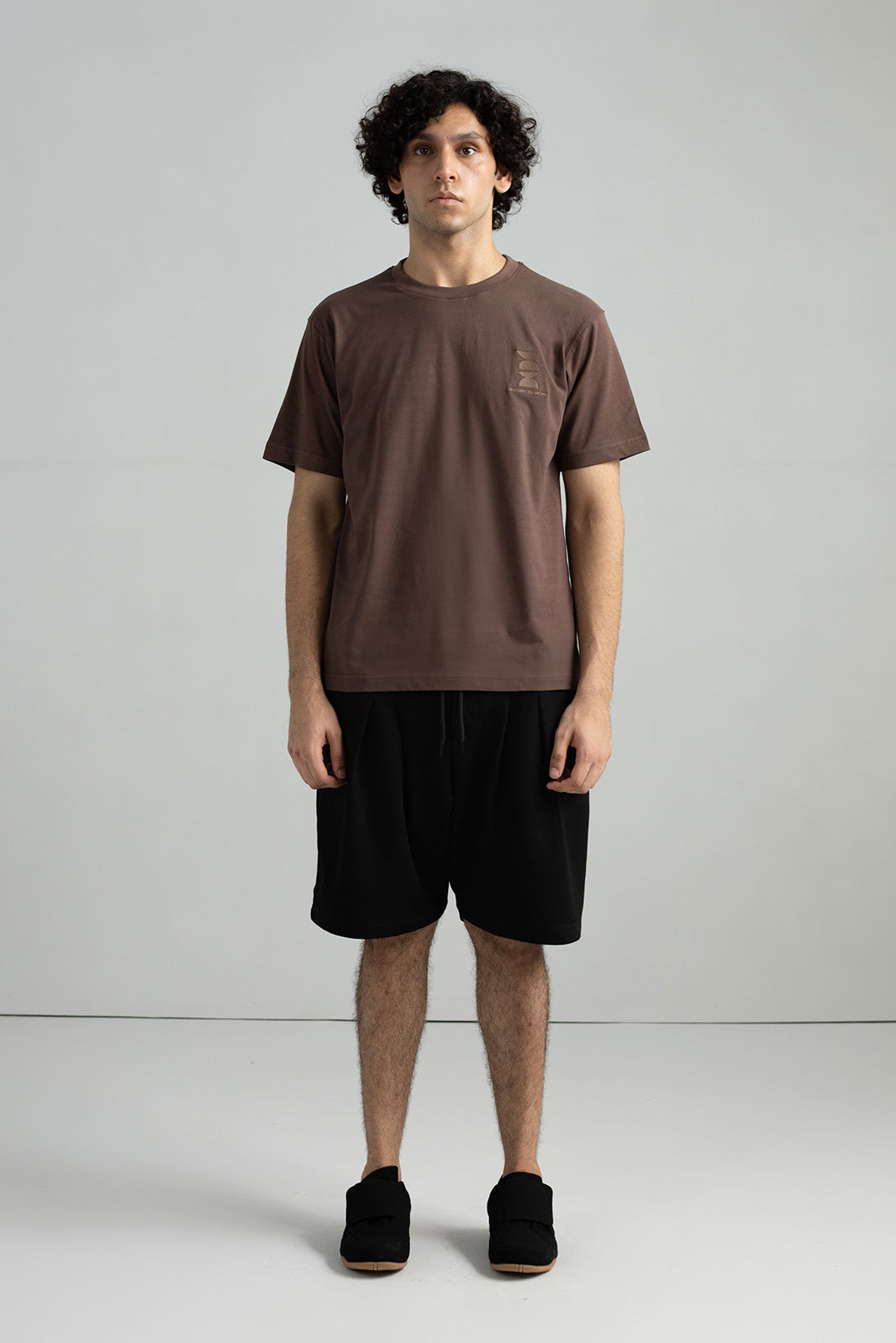 ABSTRACT EMBROIDERED T-SHIRT