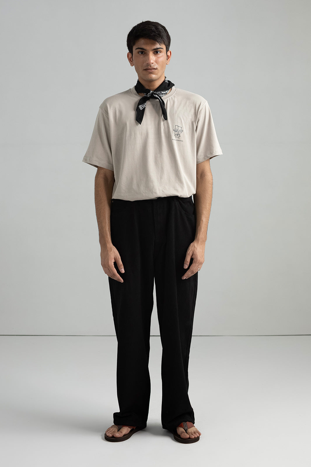 CONTRAST ABSTRACT  PRINT T-SHIRT