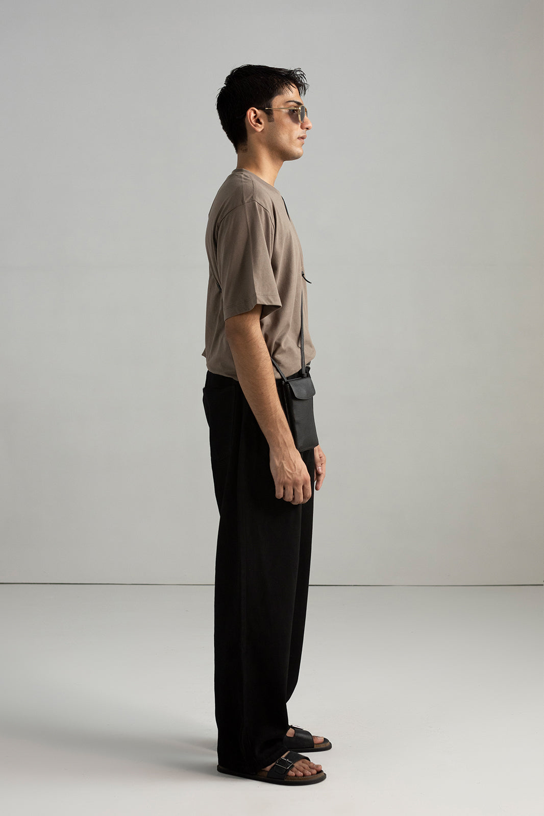 BASIC MEDIUM WEIGHT T-SHIRT