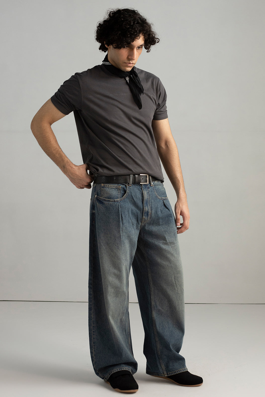 BASIC MEDIUM WEIGHT T-SHIRT|ROLL-UP SLEEVES