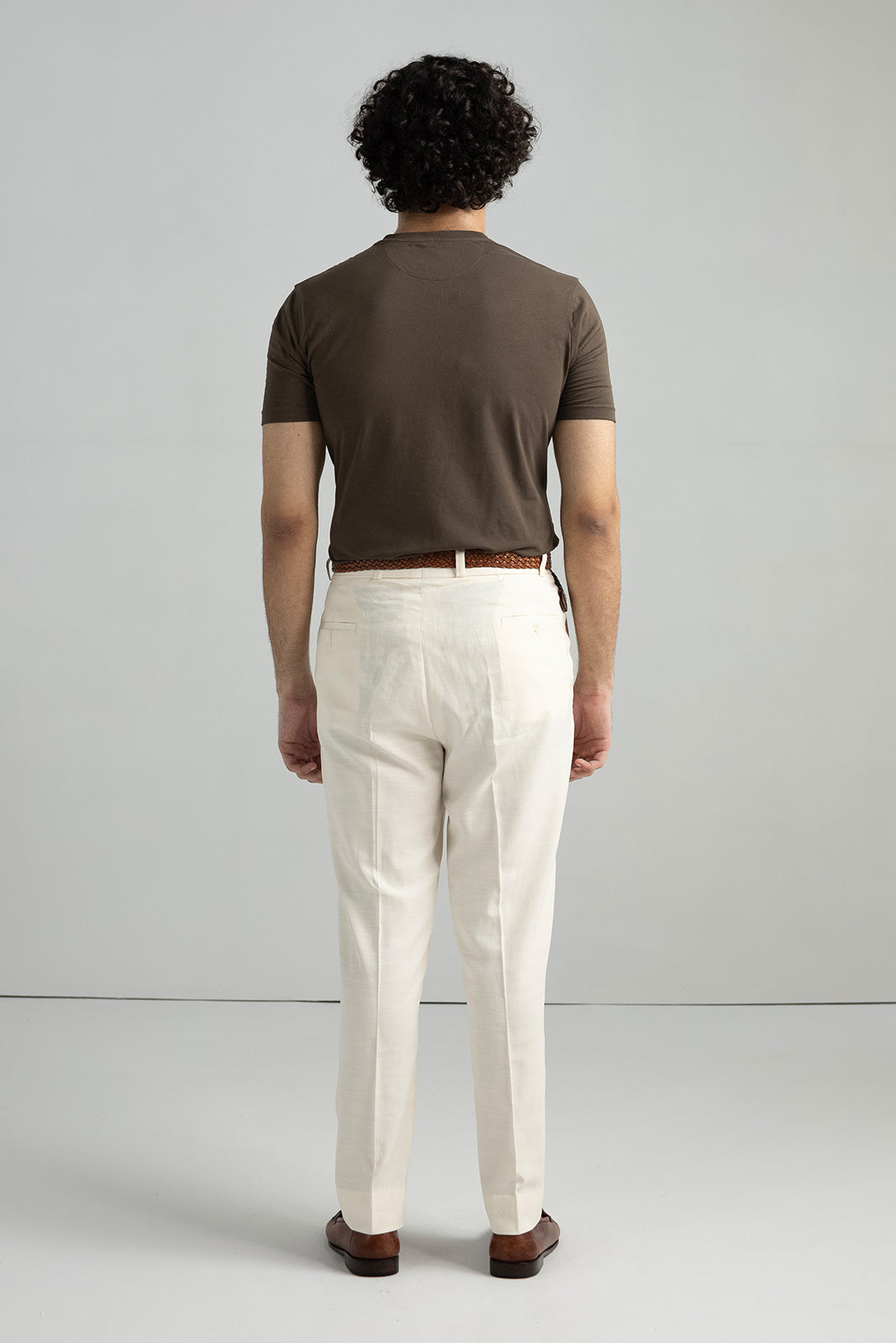 V-NECK T-SHIRT