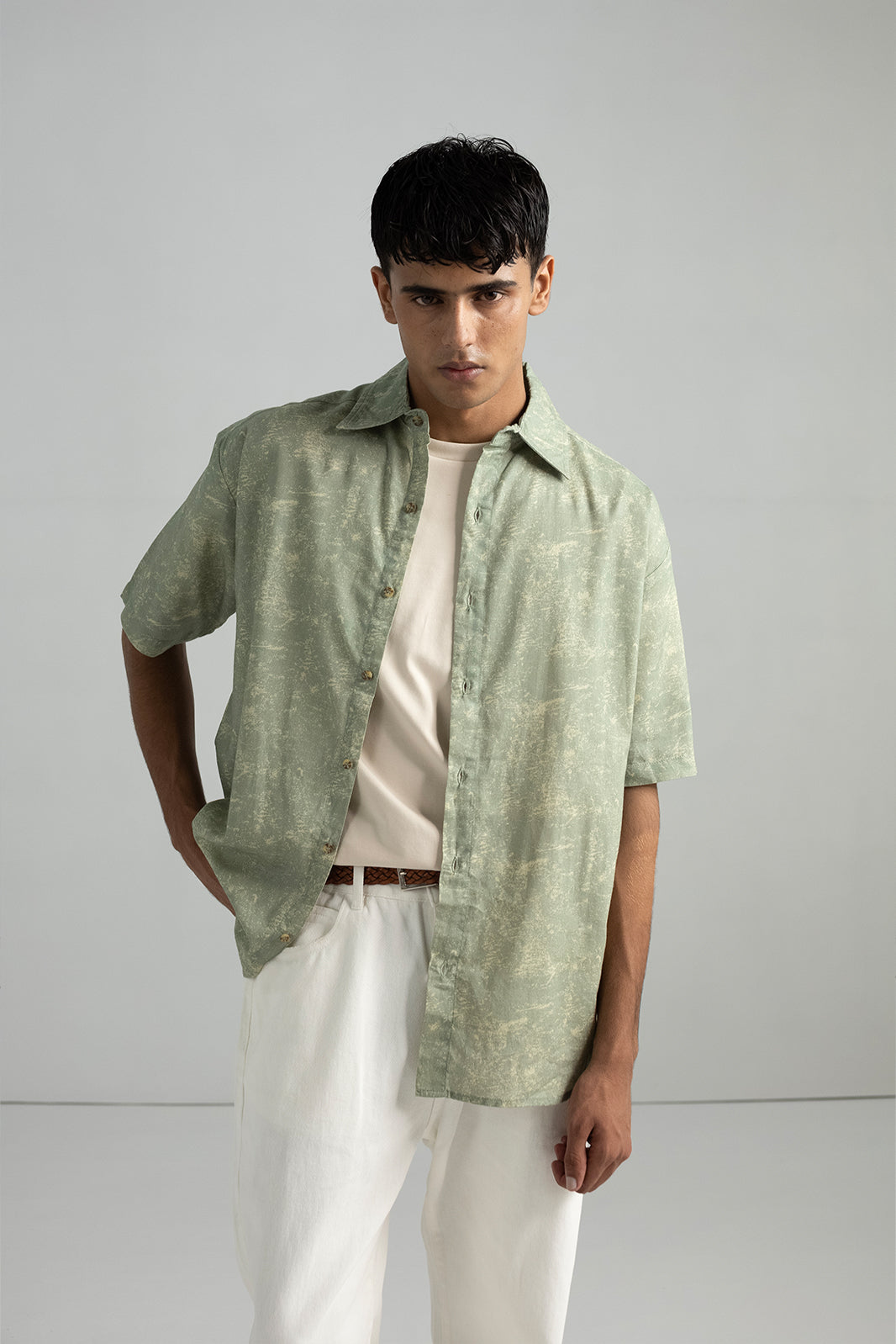 RELAXED FIT ABSTRACT PRINT SHIRT