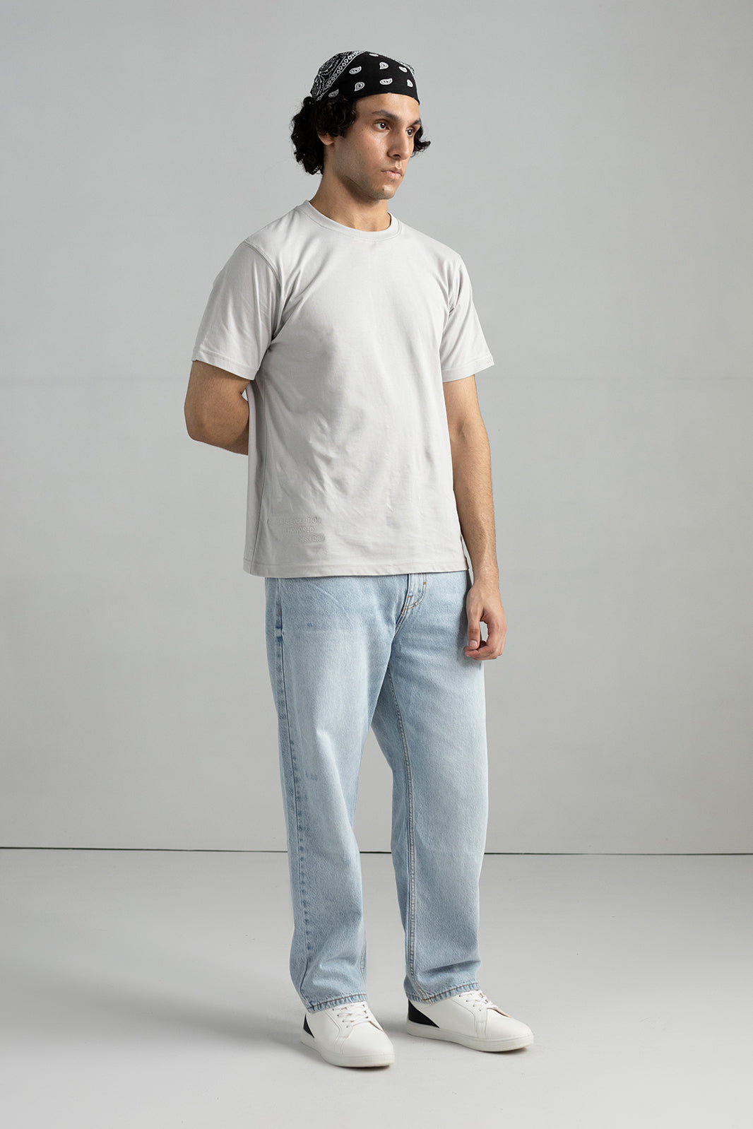 EMBROIDERED TEXT T-SHIRT