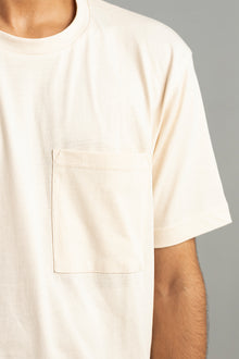 REGULAR FIT T-SHIRT WITH POCKET