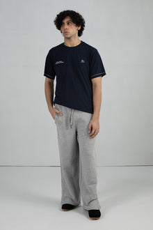 CONTRAST STITCH T-SHIRT